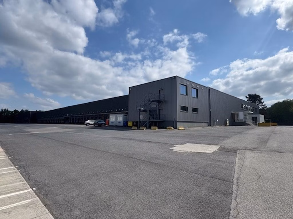 A LOUER - NIVELLES - ENTREPOT LOGISTIQUE