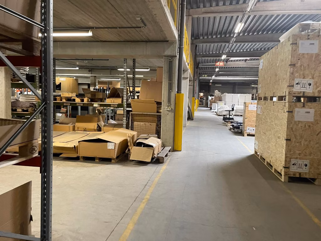 TE HUUR OPSLAGRUIMTE MECHELEN