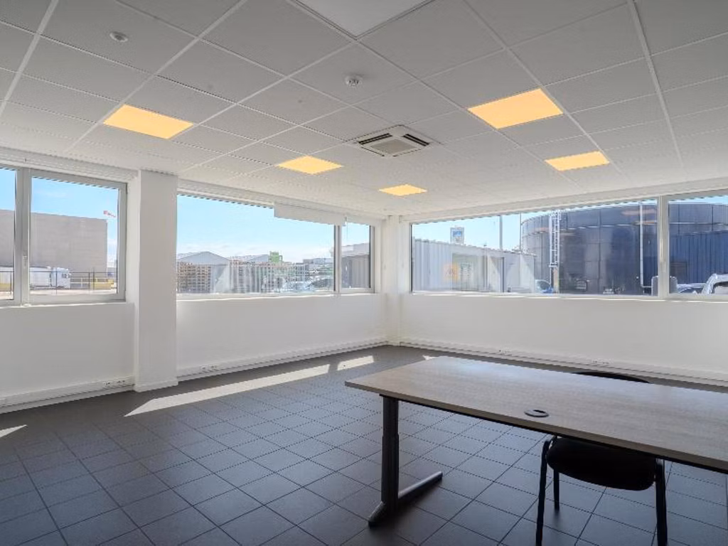 Schomhoeve Logistic Center