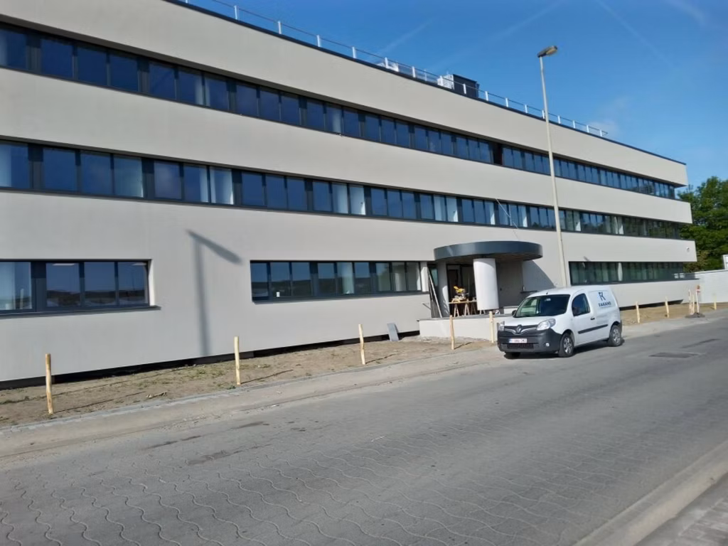 BEAULIEU 4 - B - 352/3864