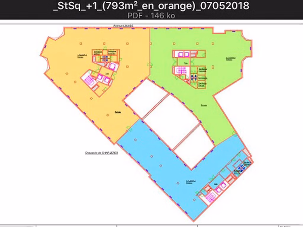 BUREAUX A LOUER- Place Stéphanie 