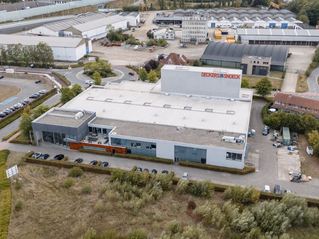 A VENDRE BATIMENT COMMERCIAL ZWIJNDRECHT