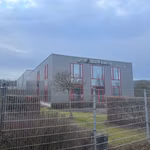 A VENDRE - ENTREPOT + BUREAUX - SAINTES