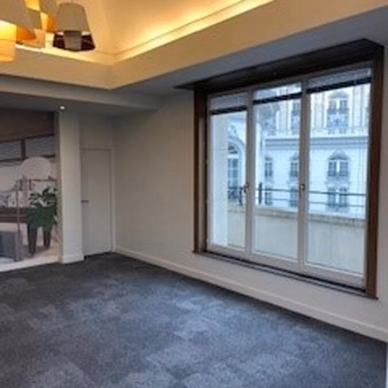 LOUISE 81 - B - 352/3455