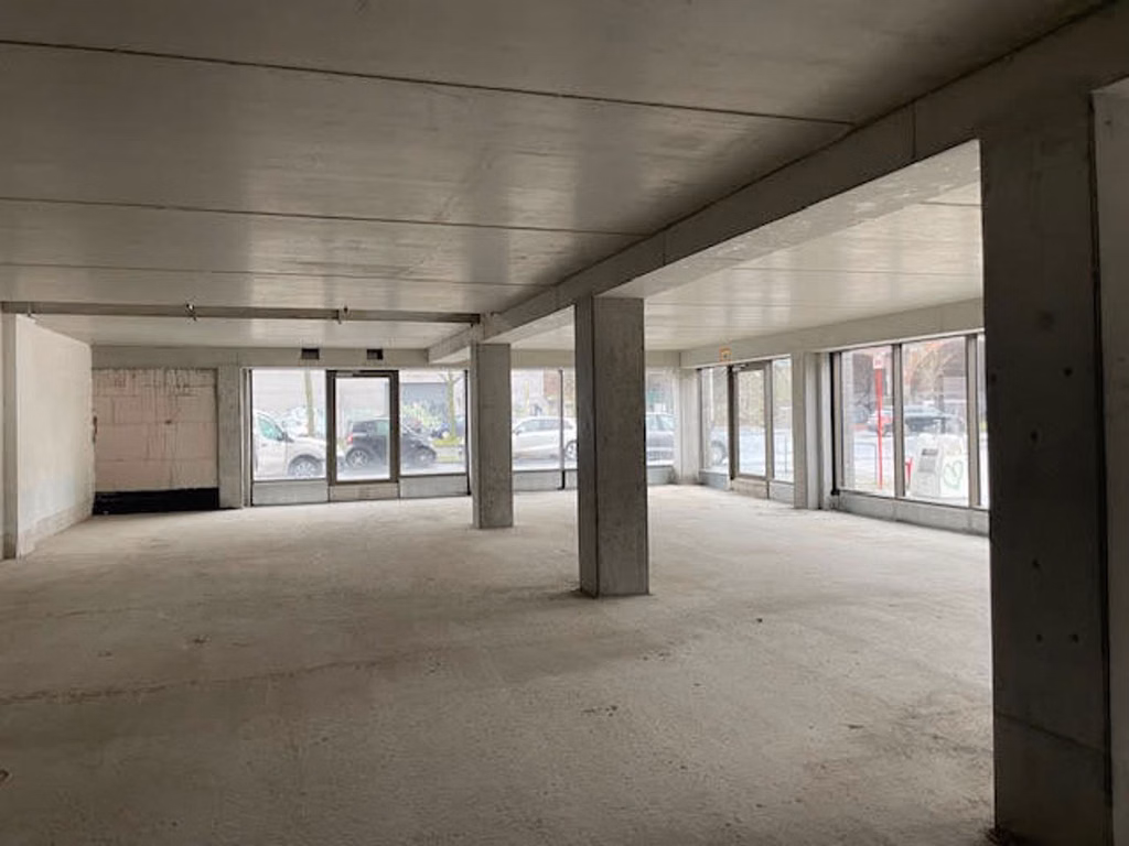 BUREAUX & SURFACES POLYVALENTES A VENDRE - ANDERLECHT