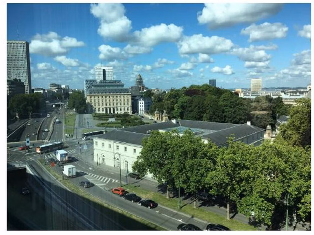 A LOUER - BRUXELLES - BUREAUX