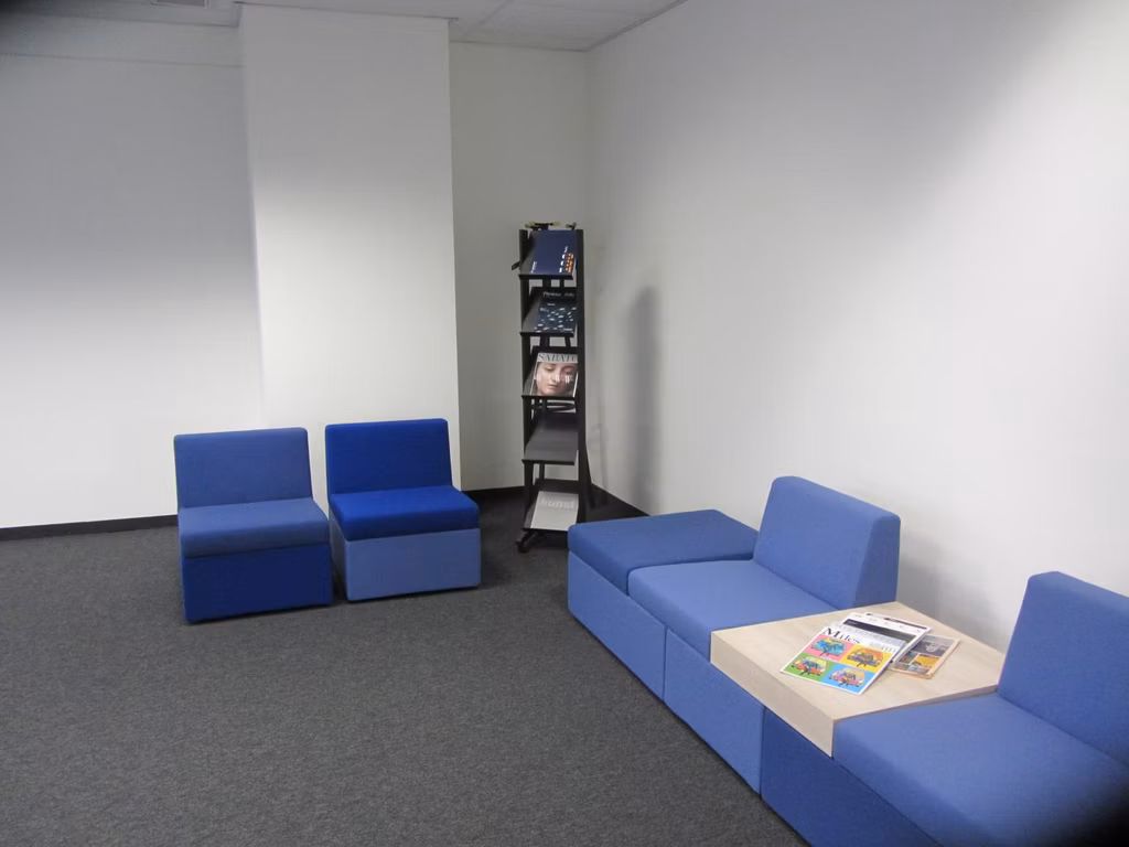 FOR RENT OFFICES SCHELLE