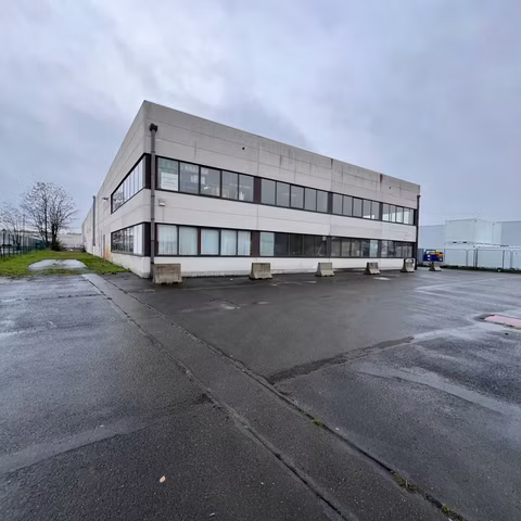 Warehouse for rent <br> Ans