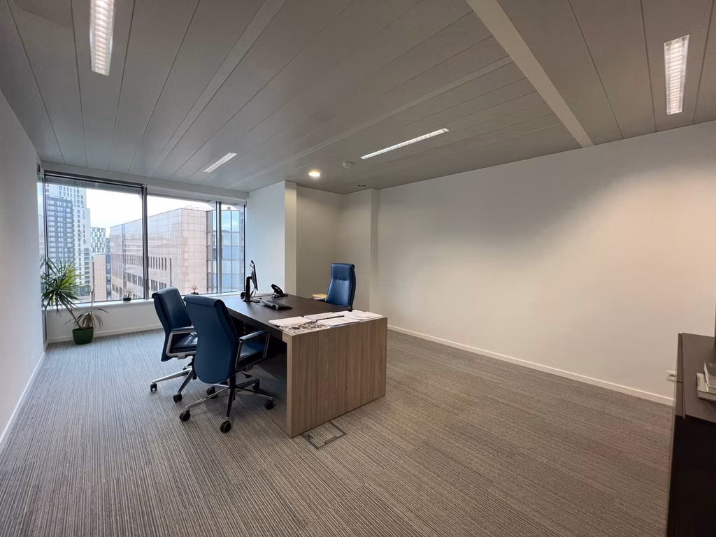 TE HUUR - KANTOREN - BRUSSEL