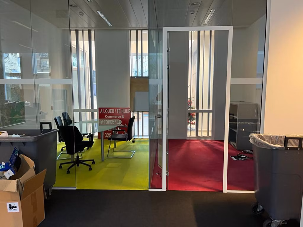 LOUISE 143 E-LITE - B - 352/1300