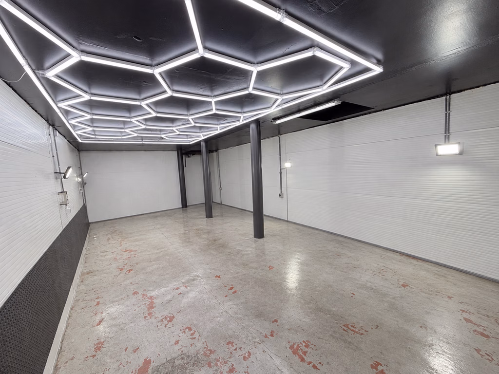 FOR RENT STORAGE SPACE IN ANTWERP CITY CENTRE