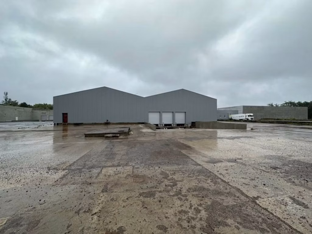 A LOUER - P.A.E Seneffe-Manage - Entrepôt