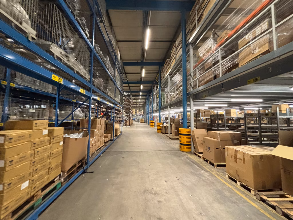 À LOUER ENTREPÔT KONTICH