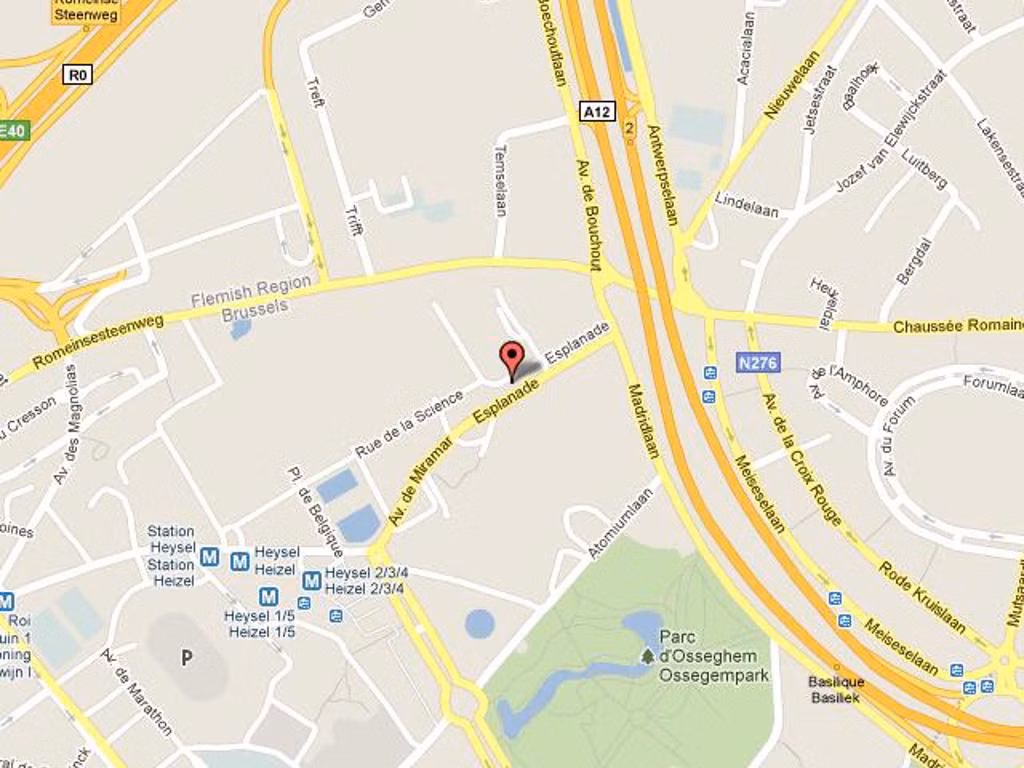 BURO & DESIGN CENTER - B - 352/1011