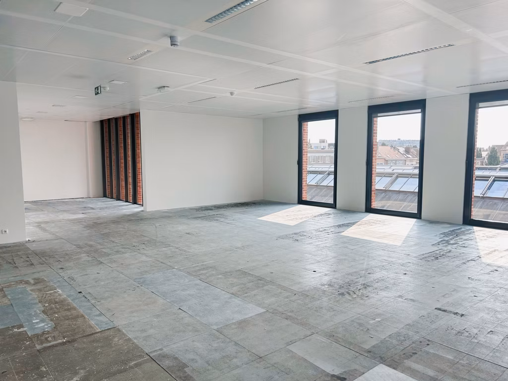Bureau à louer <br> Etterbeek