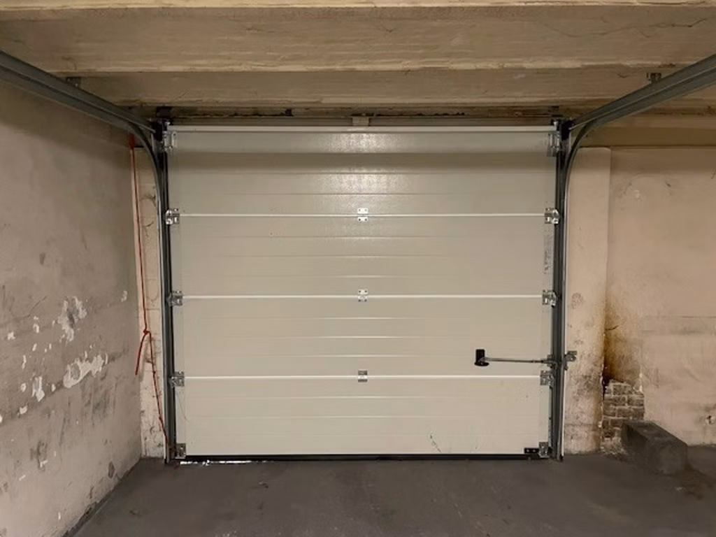 POINCARE 61 - B+E - 352/1213