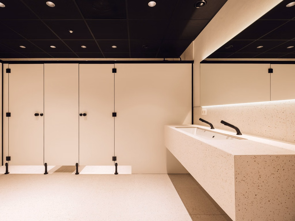 A LOUER - BUREAUX - ZAVENTEM