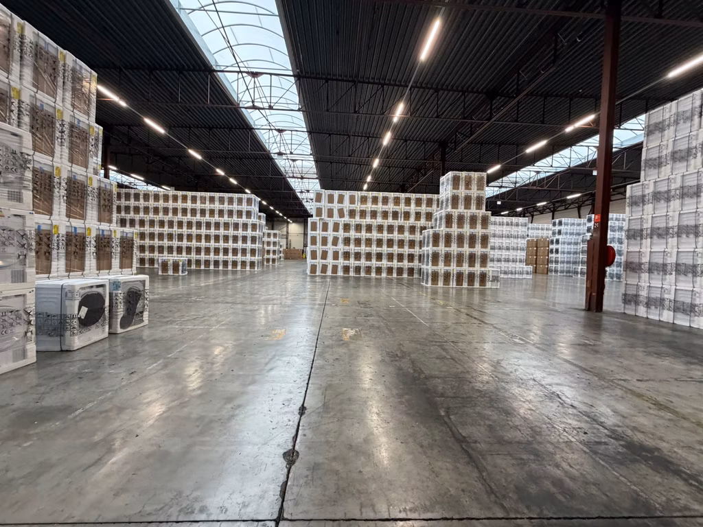 TE HUUR MAGAZIJNRUIMTE MECHELEN