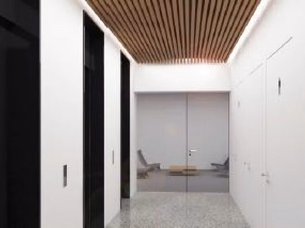 TO LET - OFFICES - BRUSSELS 