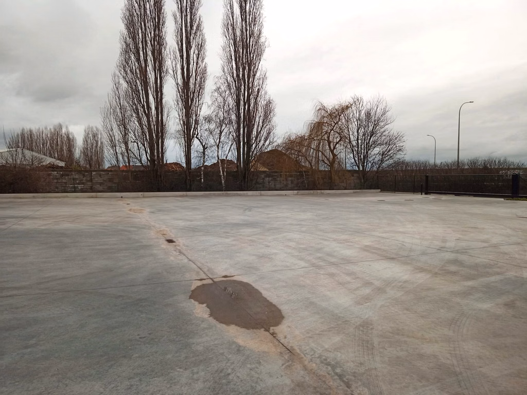 À louer : bâtiment industriel (2 322 m²) - Tirlemont