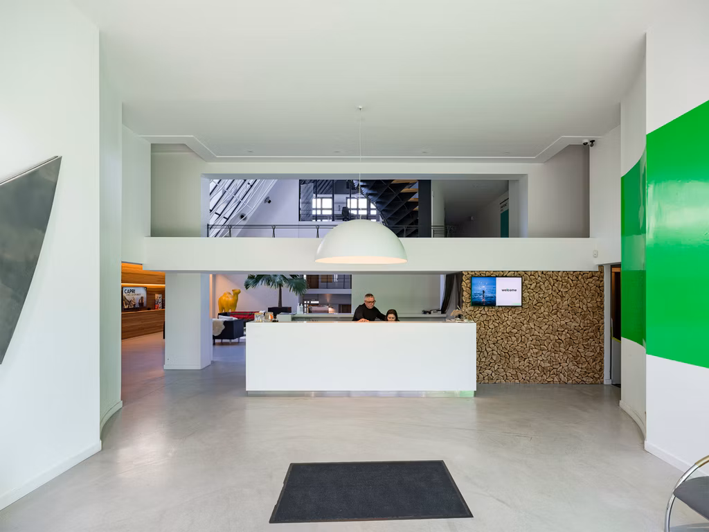 TE HUUR - KANTOREN - SCHAARBEEK