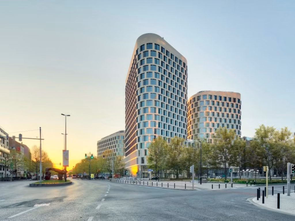 TO LET - OFFICES - BRUSSELS