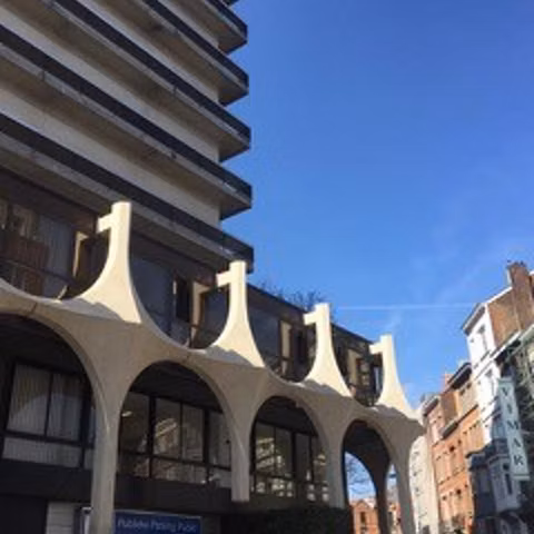 Immeuble de bureaux à louer <br> Ixelles