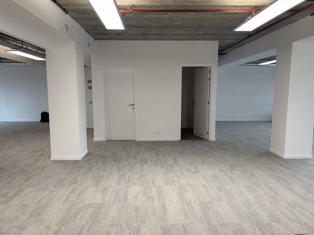A LOUER - BUREAUX - BRUXELLES
