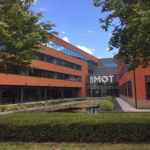 Immeuble de bureaux à louer <br> Mechelen