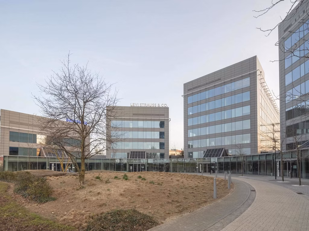 A LOUER - BUREAUX - ZAVENTEM