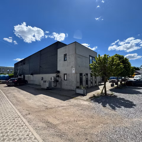 Industrial building for sale <br> Alleur