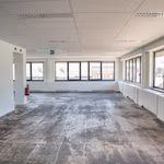 TE KOOP - KANTOREN - SINT PIETERS LEEUW