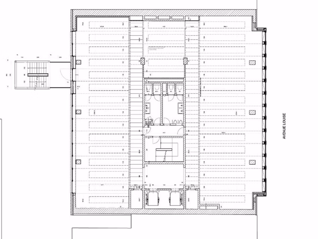 A LOUER - BUREAUX - QUARTIER LOUISE