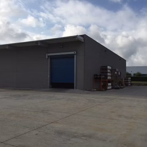 Industrial building for rent <br> Charleroi Gosselies
