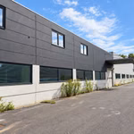 Multifunctional commercial property for rent