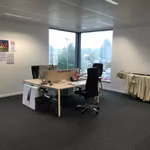 A LOUER - MONT-ST-GUIBERT - BUREAUX