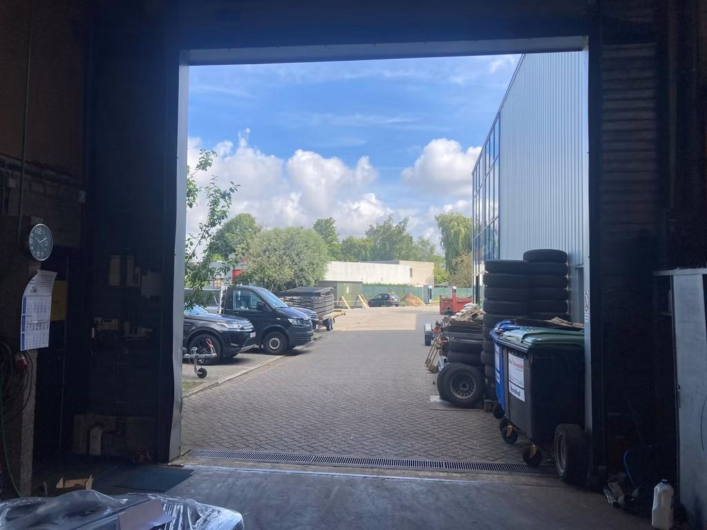 A LOUER UNITE PME AARTSELAAR