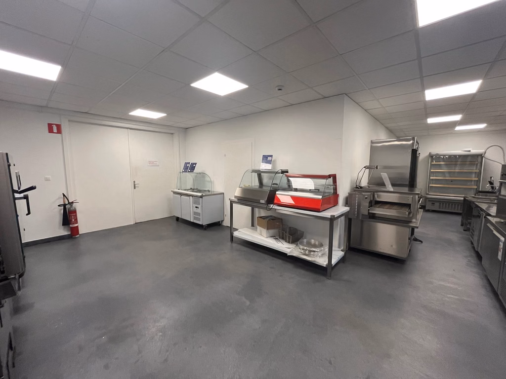 Site d'entreprise | Entrepôt, showroom & bureaux | Wilrijk