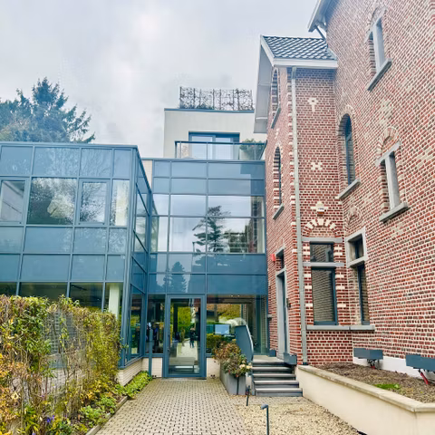 Immeuble de bureaux à louer <br> Uccle