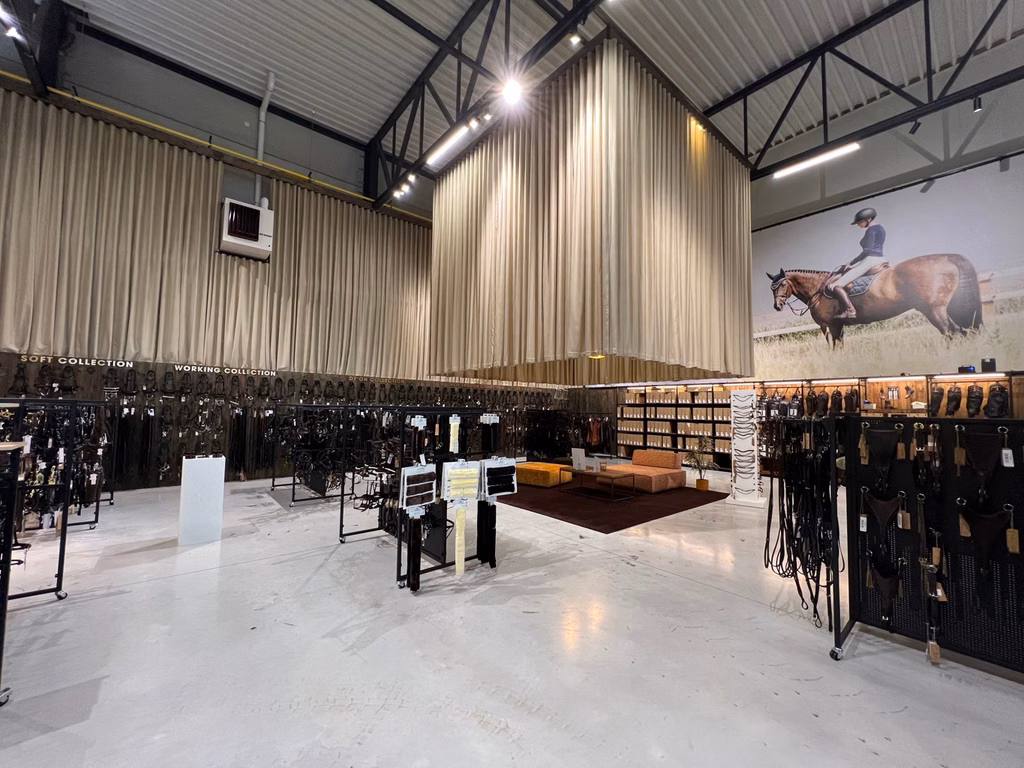 A LOUER - P.A.E Naninne - entrepôt/showroom