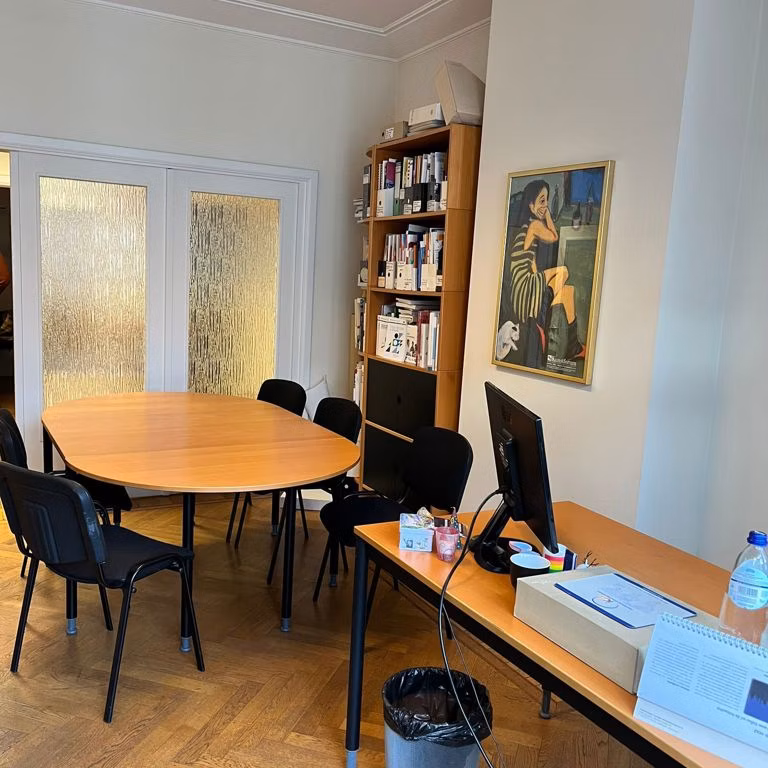 LUXEMBOURG 23 - 01LEFT