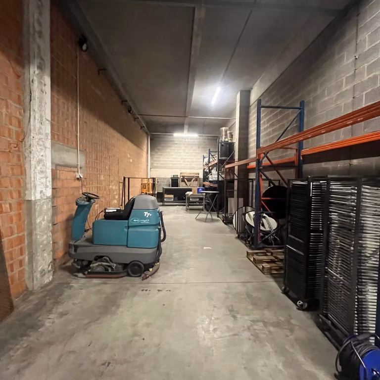 STRAATSBURGDOK-NOORDKAAI 27-28 - TOTALITEIT