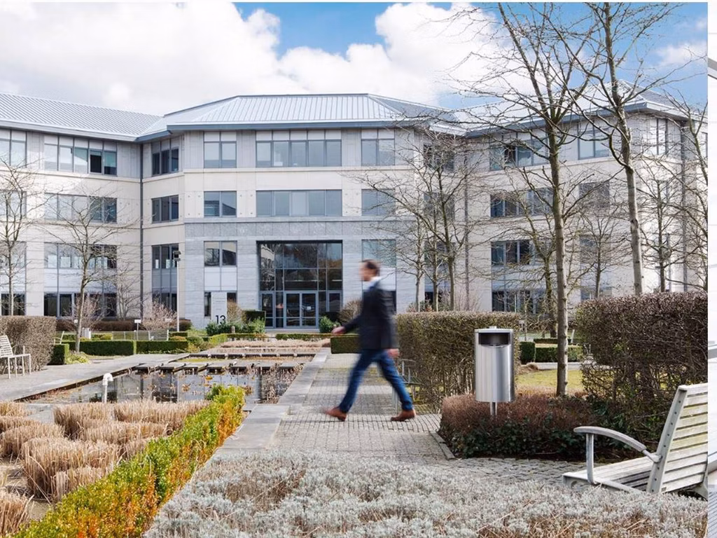 TO LET - OFFICES - ZAVENTEM