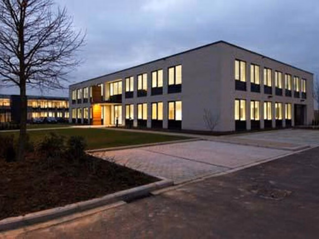 A LOUER - BUREAUX - ZAVENTEM