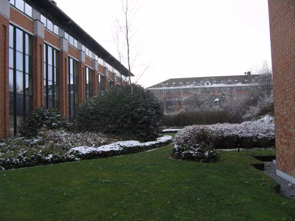 A LOUER - BUREAUX - WATERLOO