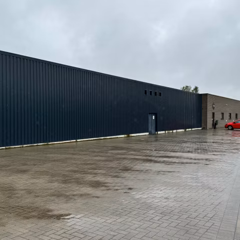 Industrial building for rent <br> Oupeye