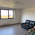 A LOUER - NIVELLES - ENTREPOT + BUREAUX