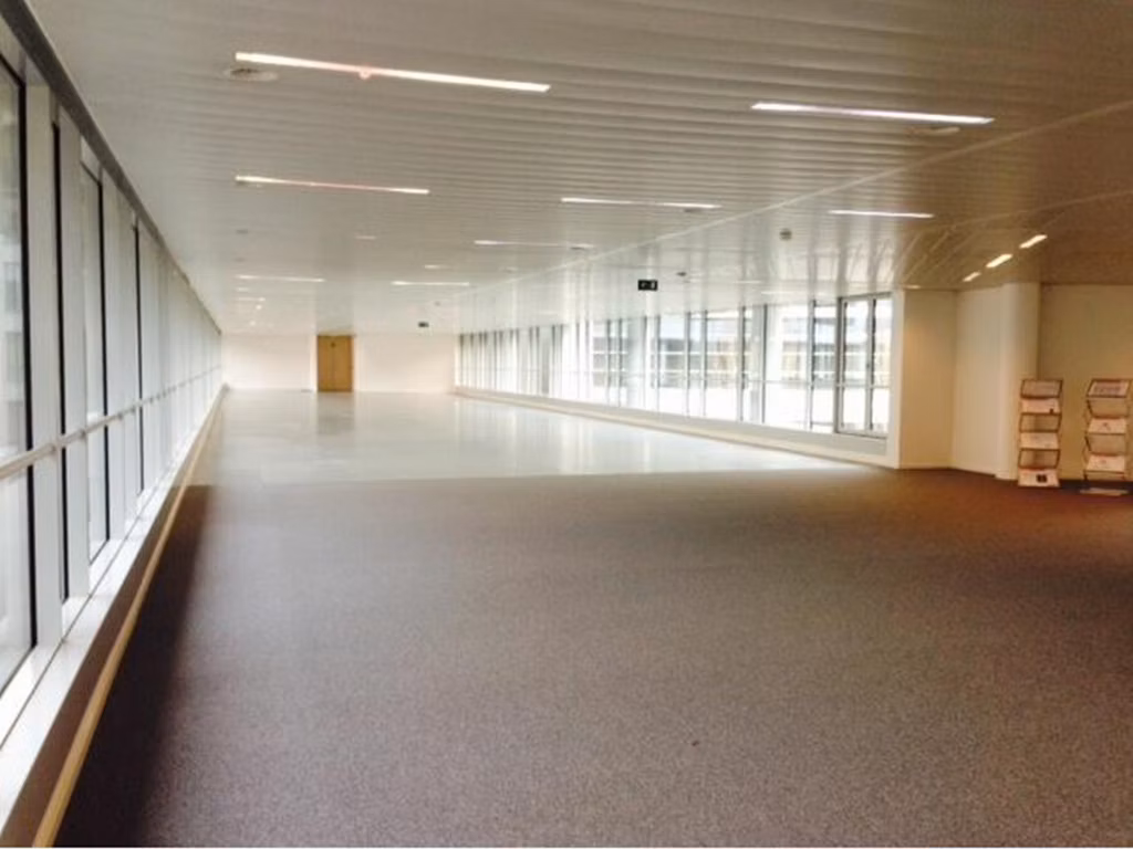 COCKX 08-10 OMEGA COURT - B - 352/0037