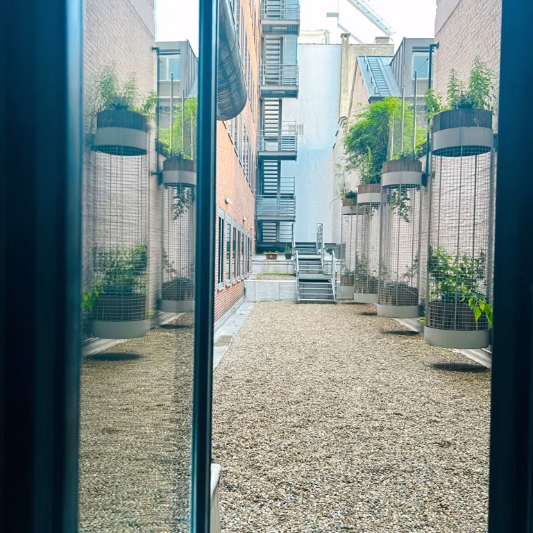 TE HUUR - KANTOREN - BRUSSEL