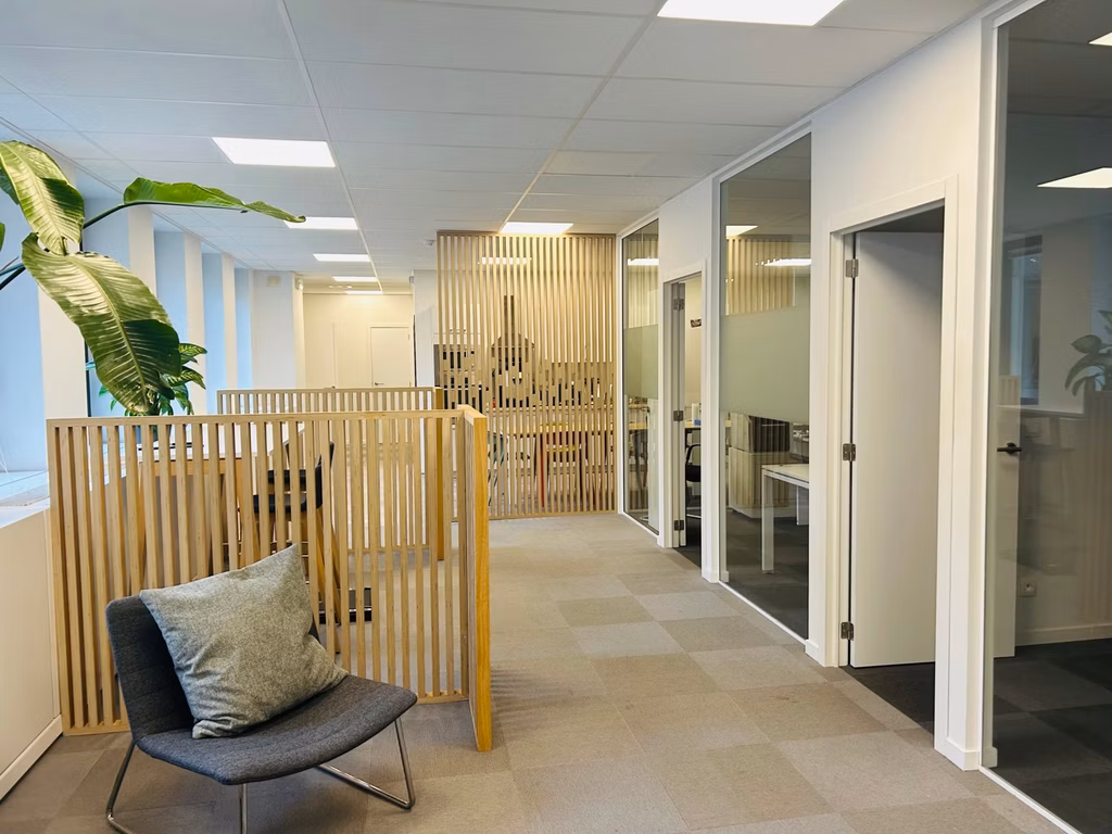 Bureaux aménagés à louer